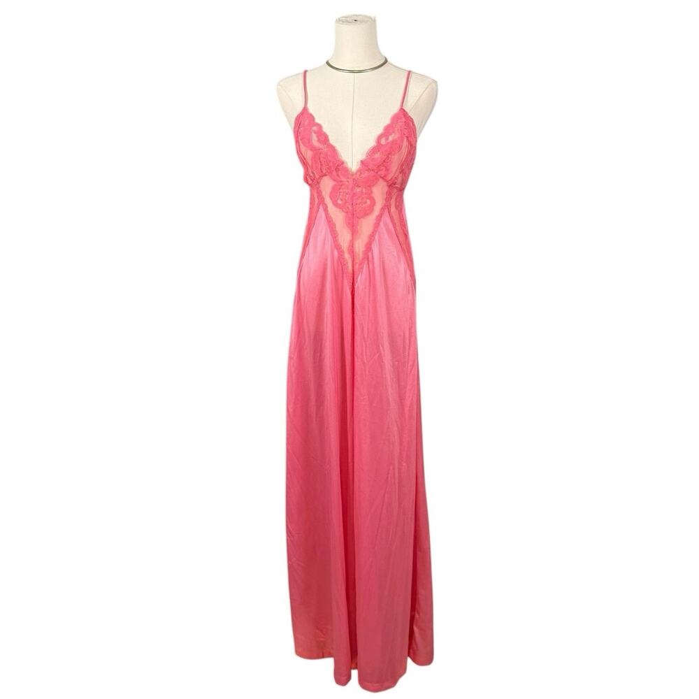 Vintage Flair Pink Lace Nightgown Medium Nylon Full Length Lingerie USA Romantic